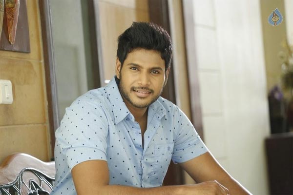 sandeep kishan,tiger movie,anand,varanasi back drop  సినీజోష్ ఇంటర్వ్యూ-సందీప్ కిషన్..!